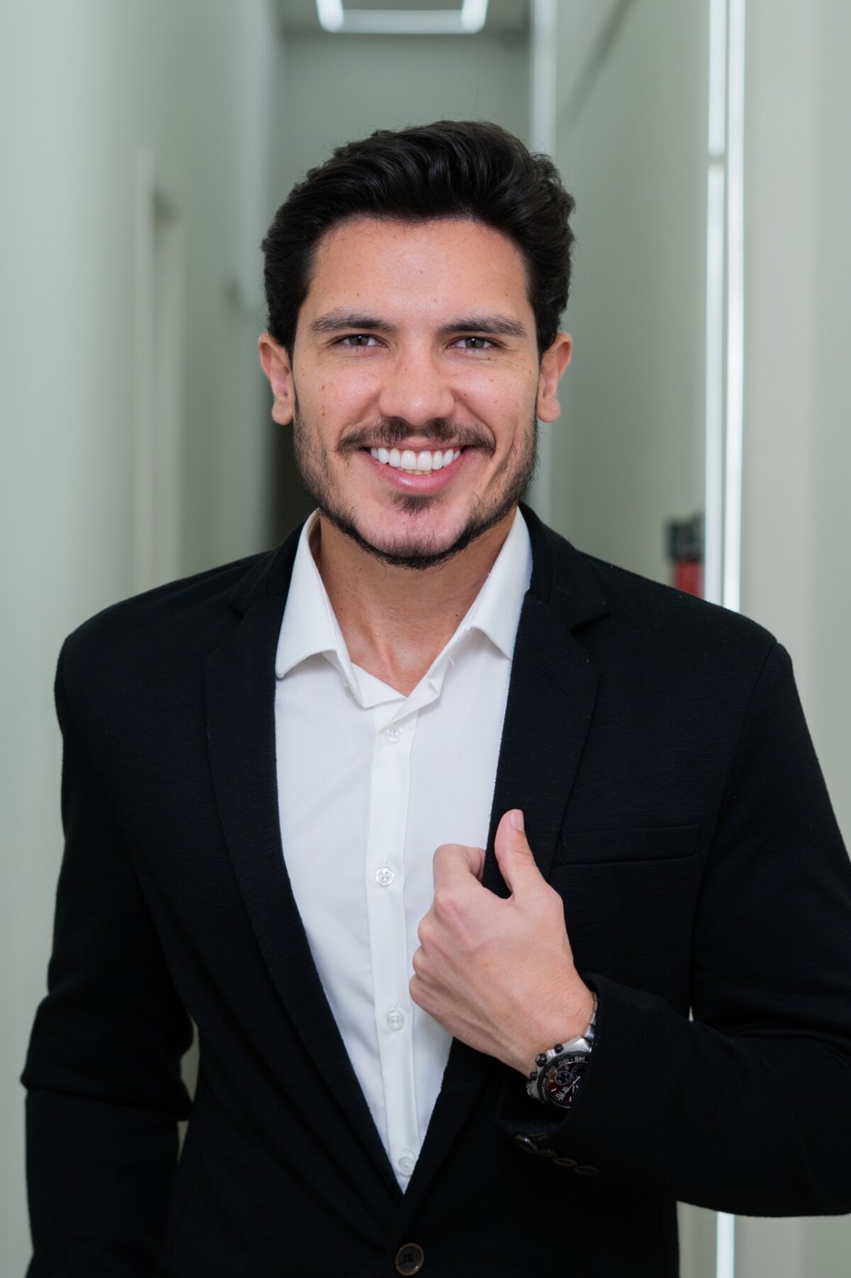 Retrato do dentista autor do método